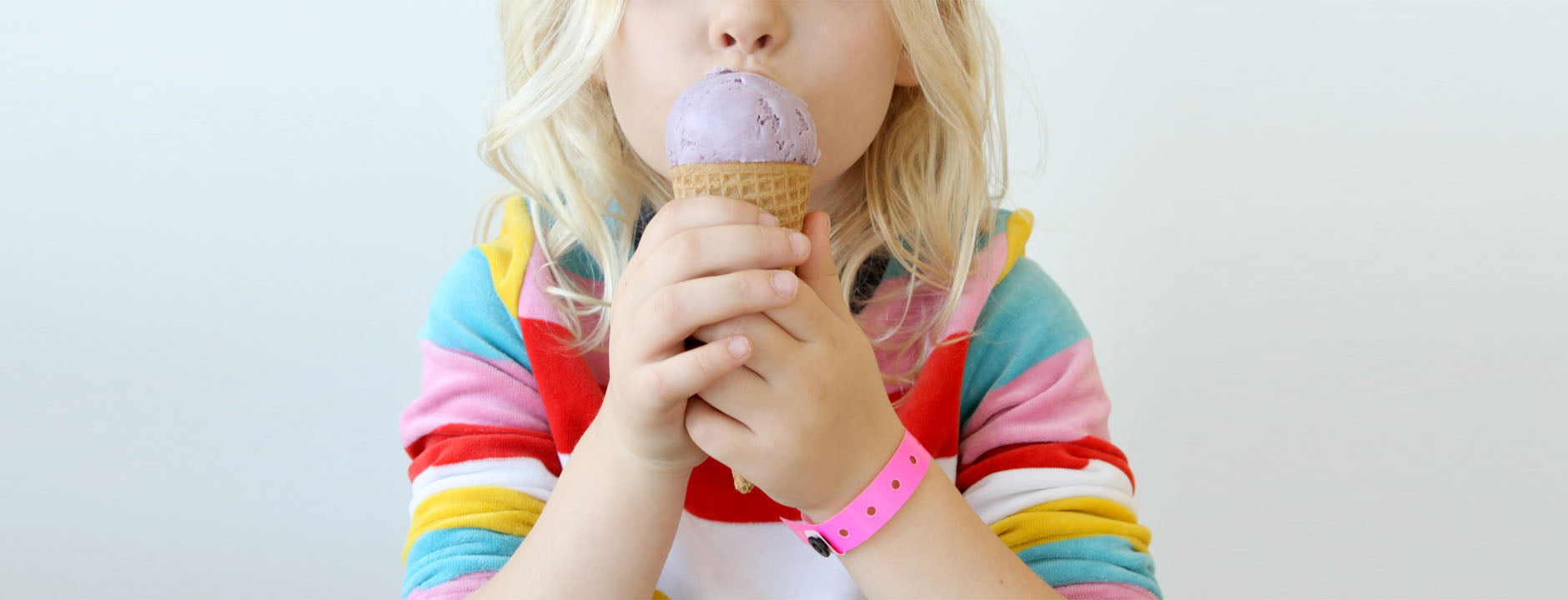 3 Tips for Organizing Youth Camps Using Wristbands